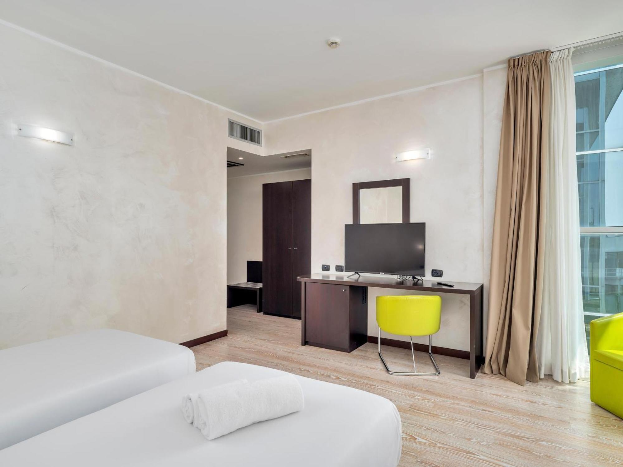 B&B Hotel Park Hotel Cassano Cassano D'adda Exterior photo